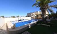 Villa - Herverkoop - Torrevieja - SH-74049