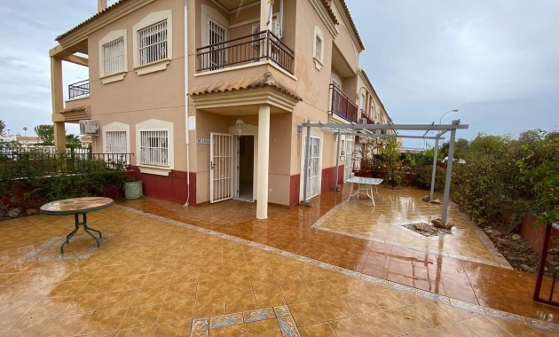 Villa - Herverkoop - Torrevieja - Torreblanca