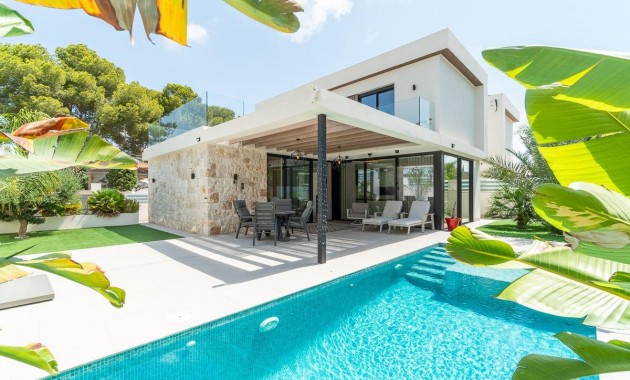 Villa - Nieuwbouw - Torrevieja - Los Balcones - Los Altos del Edén