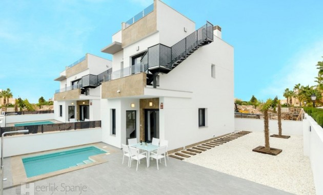 Villa - Nueva construcción  - La Torreta - Torrevieja