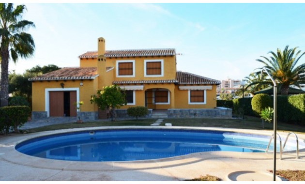 Villa - Sale - Cabo Roig - Cabo Roig