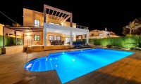 Villa - Sale - Cabo Roig - ES-45306
