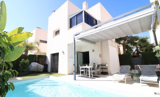 Villa - Sale - Ciudad Quesada - Ciudad Quesada