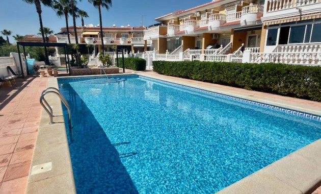 Villa - Sale - Ciudad Quesada - Doña Pena