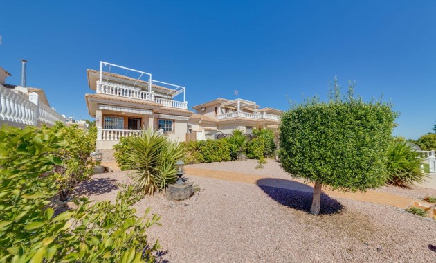 Villa - Sale - Orihuela Costa - Los Dolses