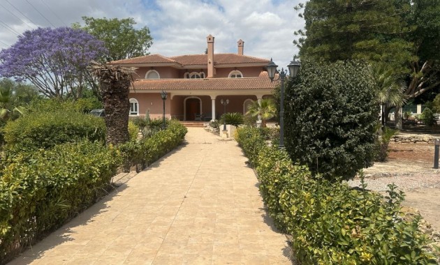 Villa - Sale - Orihuela - Orihuela