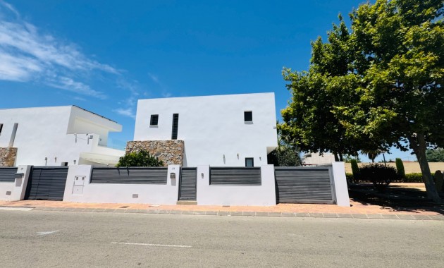 Villa - Sale - San Pedro del Pinatar - Lo pagan