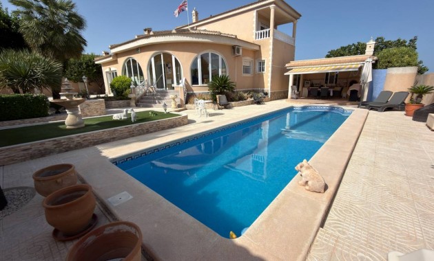 Villa - Venta - Ciudad Quesada - Dona Pepa
