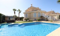 Villa - Venta - Ciudad Quesada - IH-15458