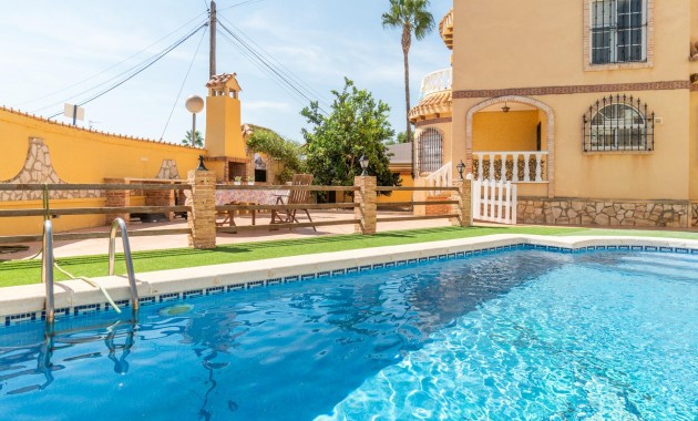 Villa - Venta - Orihuela Costa - Las Mimosas