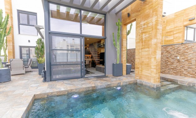 Villa - Venta - Orihuela Costa - Lomas de Cabo Roig