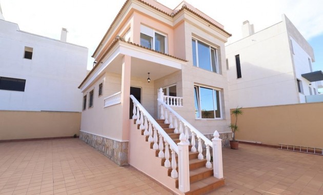 Villa - Venta - Orihuela Costa - Villamartín-Las Filipinas