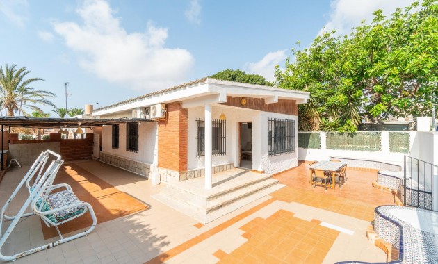 Villa - Venta - Torrevieja - Aguas nuevas 1