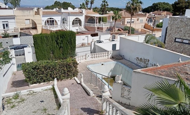 Villa - Venta - Torrevieja - Los Balcones - Los Altos del Edén