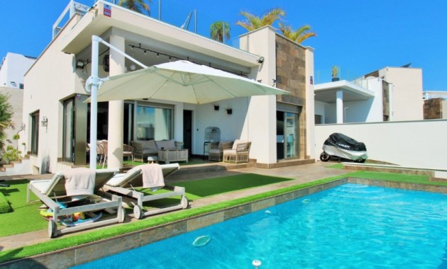 Villa - Venta - Villamartín - Villamartín