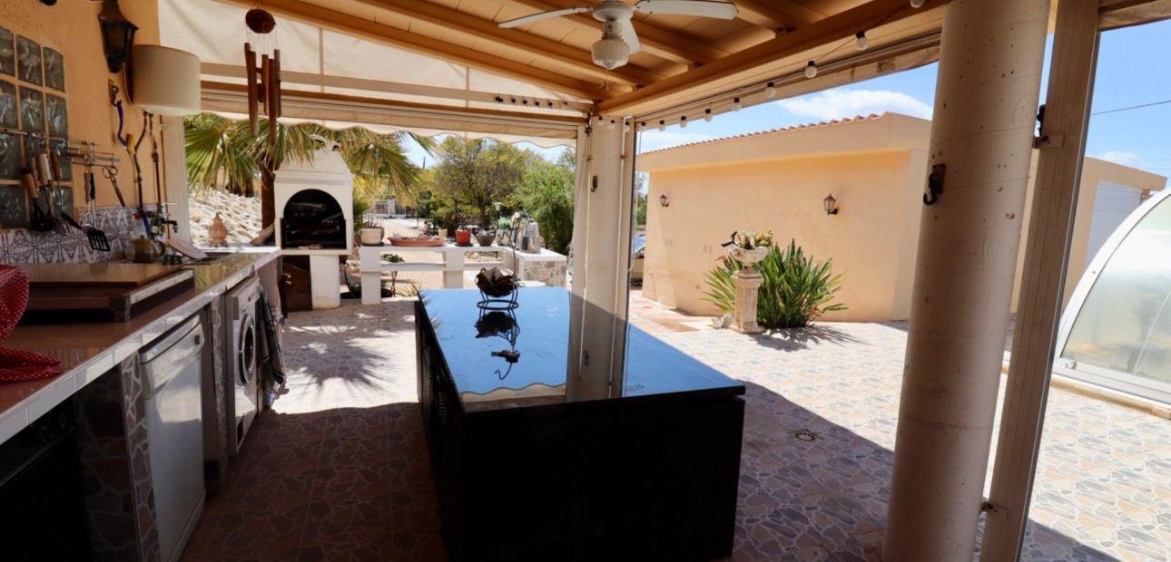 Sale - Villa -
Alicante - San Vicente del Raspeig