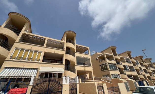 Venta - Apartamento / piso -
Orihuela - Urbanización Perla del Mar