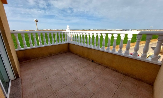 Sale - Semi Detached Villa -
Torre de La Horadada - Torre de La Horadada - Town