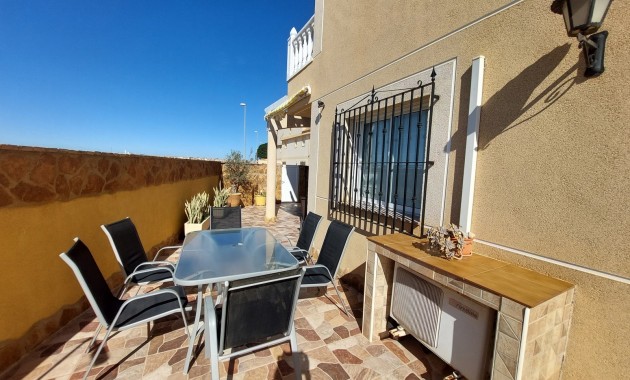 Sale - Semi Detached Villa -
Torre de La Horadada - Torre de La Horadada - Town