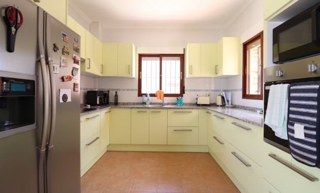 Herverkoop - Detached Villa -
Formentera del Segura - Fincas de La Vega