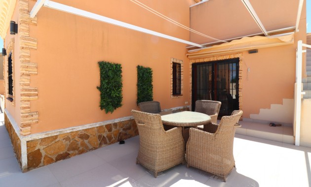 Venta - Detached Villa -
Formentera del Segura - Fincas de La Vega