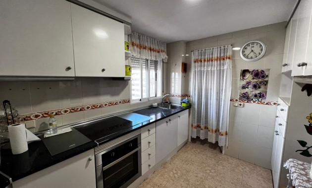 Sale - Apartment / flat -
Torrevieja - Nueva Torrevieja