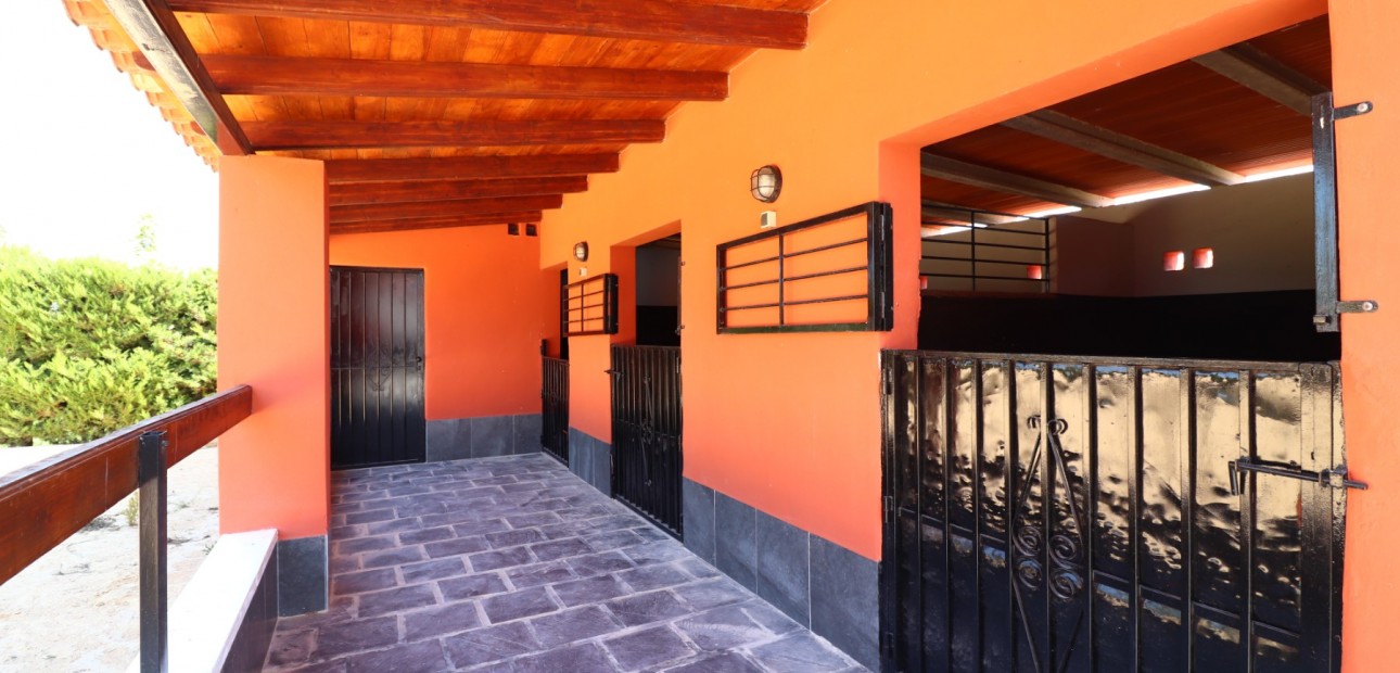 Sale - Country Property -
Almoradí - Heredades - Village