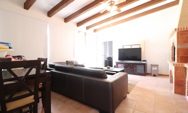 Sale - Country Property -
Almoradí - Heredades - Village