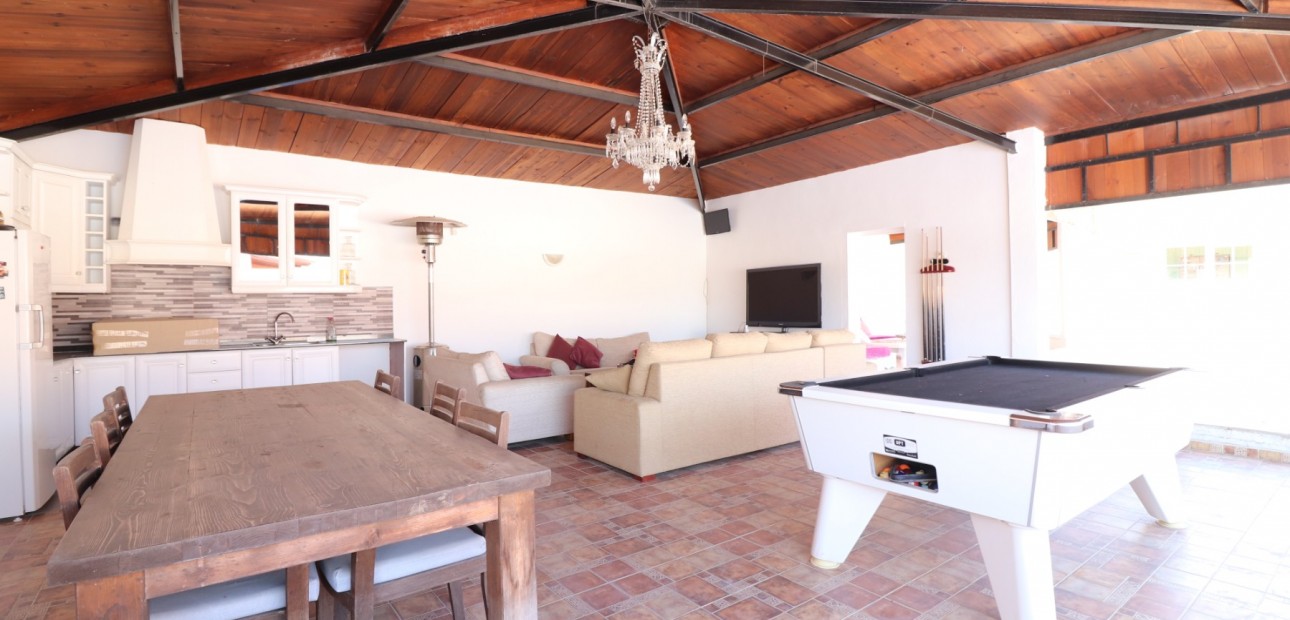 Venta - Country Property -
Almoradí - Heredades - Village