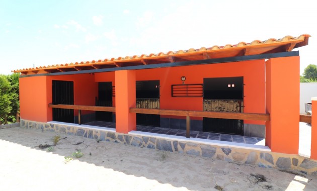 Sale - Country Property -
Almoradí - Heredades - Village