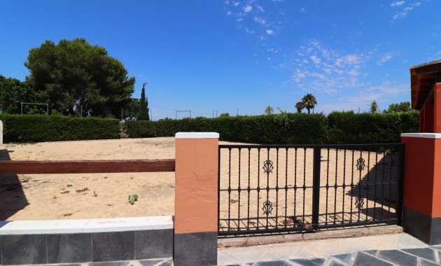 Venta - Country Property -
Almoradí - Heredades - Village