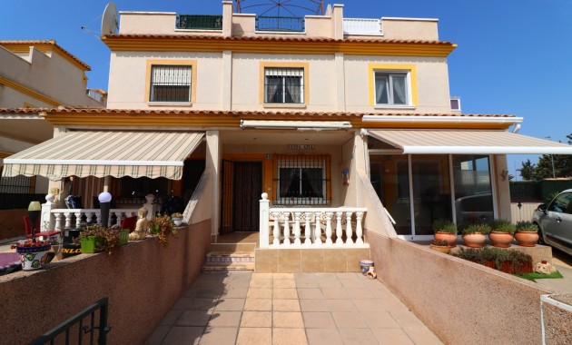 Sale - Townhouse -
Algorfa - Montemar