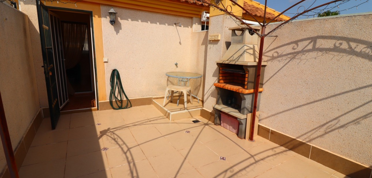 Sale - Townhouse -
Algorfa - Montemar