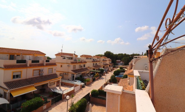 Sale - Townhouse -
Algorfa - Montemar