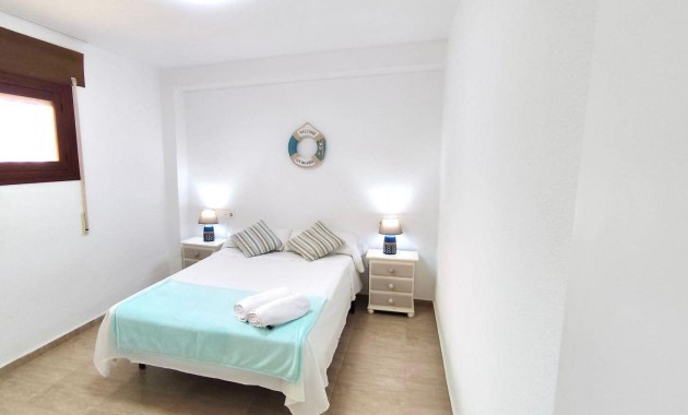 Sale - Apartment / flat -
Guardamar del Segura - Pinomar