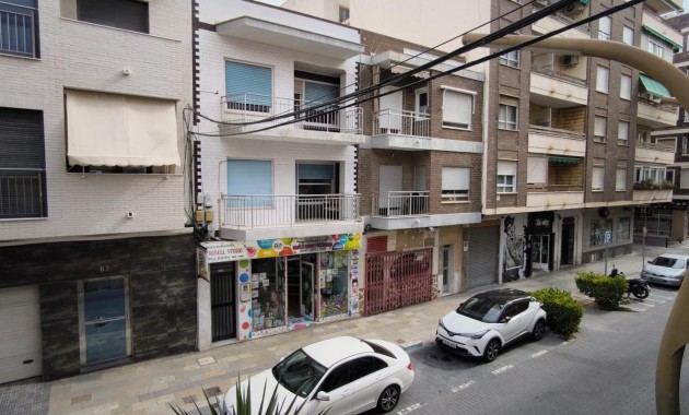 Venta - Flat -
Torrevieja