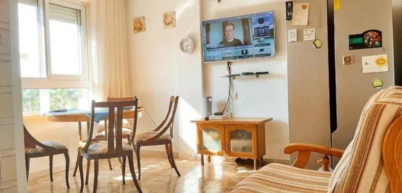 Herverkoop - Flat -
Torrevieja - Acequion