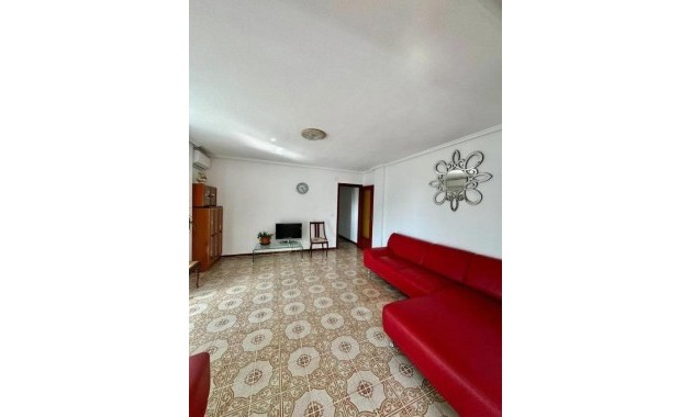 Herverkoop - Flat -
Torrevieja - Acequion