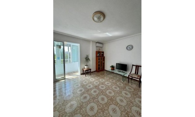 Herverkoop - Flat -
Torrevieja - Acequion