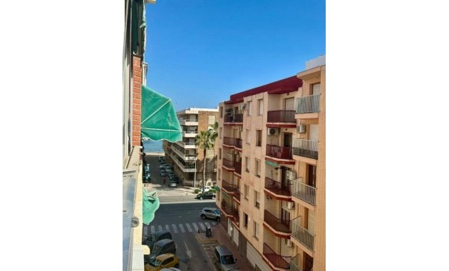 Herverkoop - Flat -
Torrevieja - Acequion