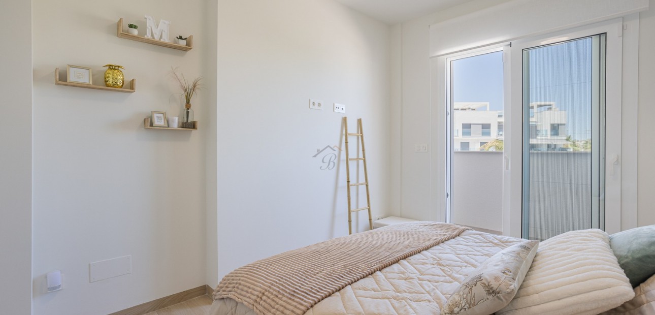 Herverkoop - Appartement / flat -
Guardamar del Segura - EL RASO