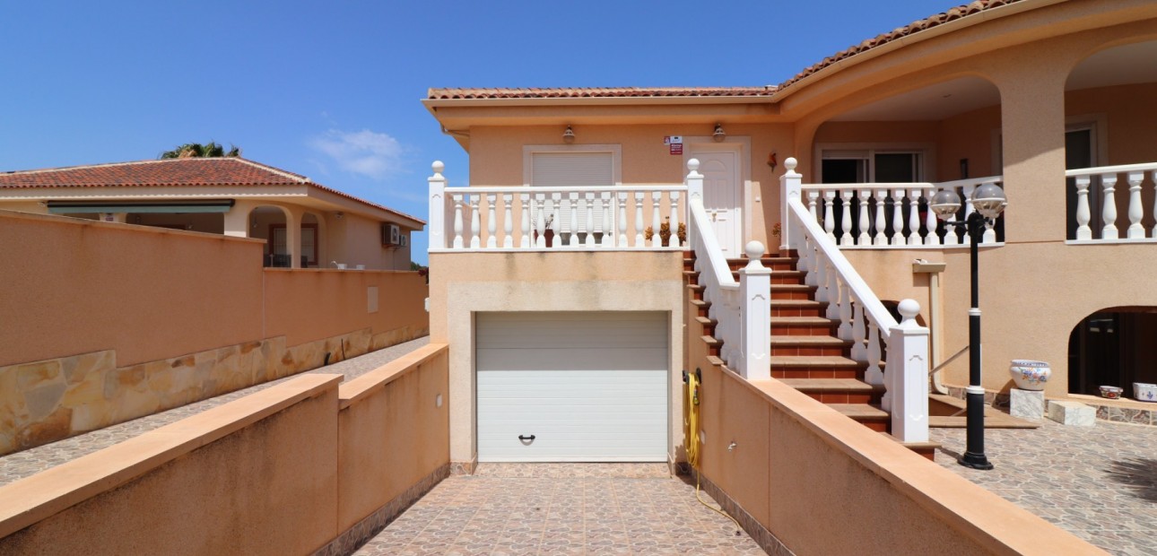 Sale - Detached Villa -
Benimar - Rojales Hills