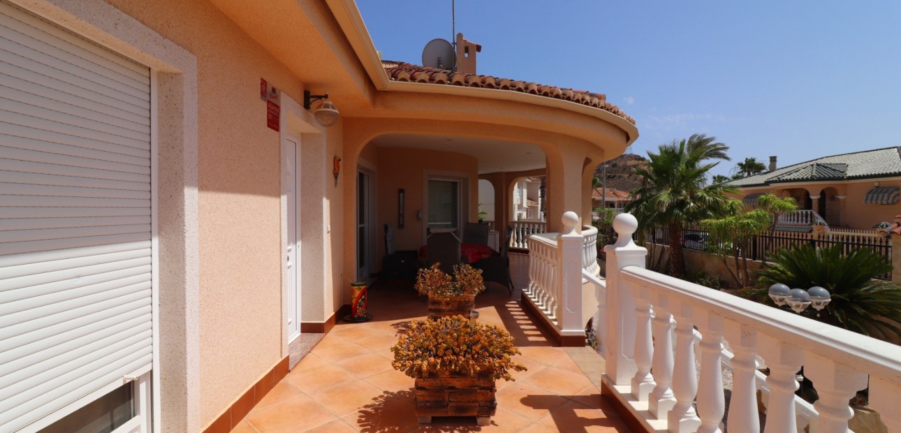 Herverkoop - Detached Villa -
Benimar - Rojales Hills