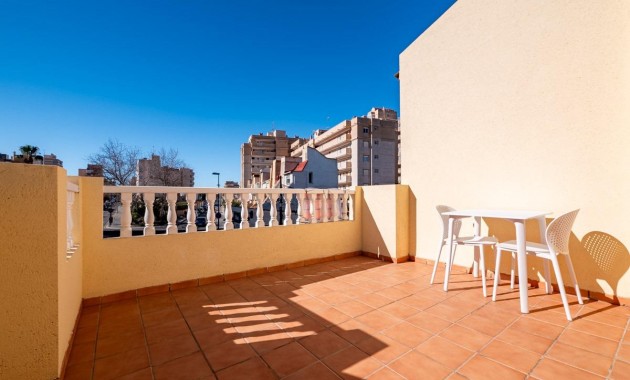 Sale - Terraced house -
Torrevieja - Aguas nuevas 1