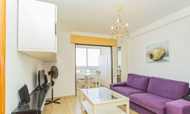 Herverkoop - Appartement / flat -
Torrevieja - Cabo cervera