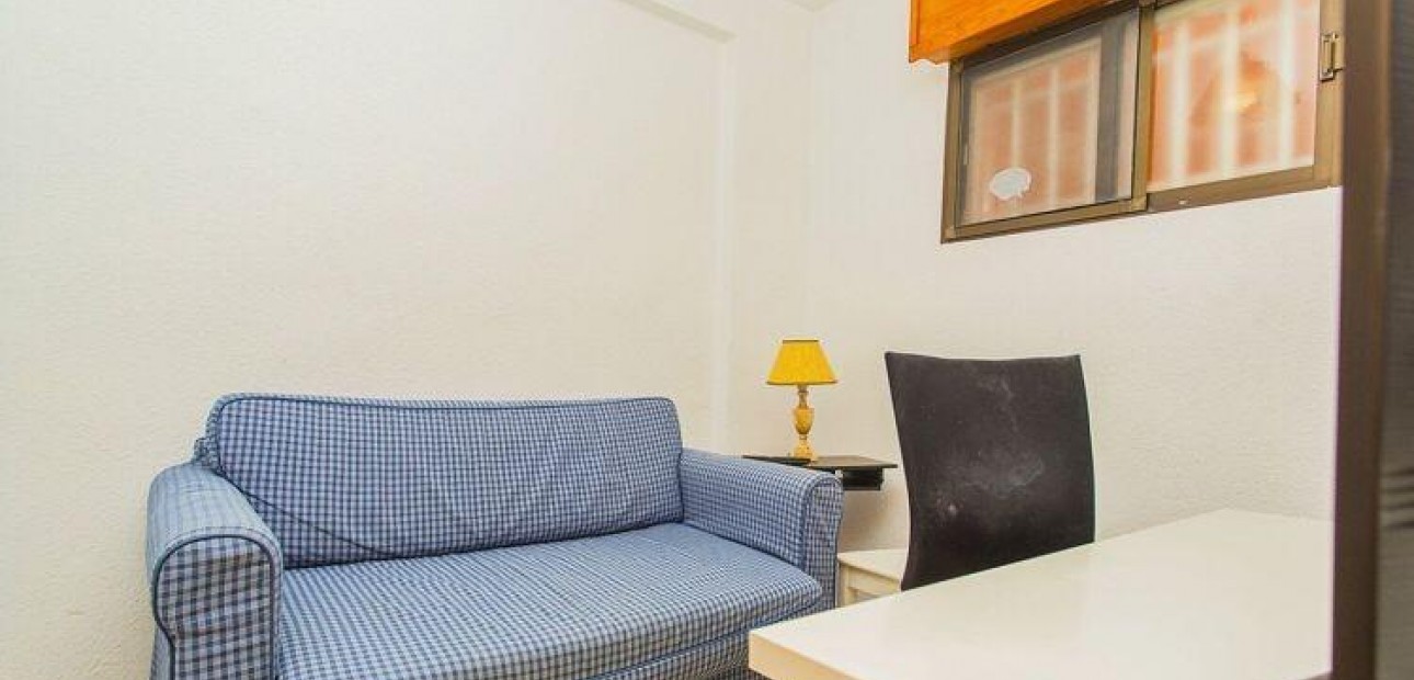 Herverkoop - Appartement / flat -
Torrevieja - Cabo cervera