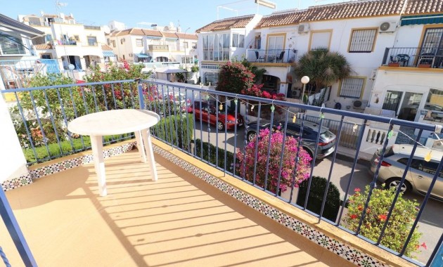 Sale - Bungalow -
Orihuela Costa - Playa Flamenca Norte