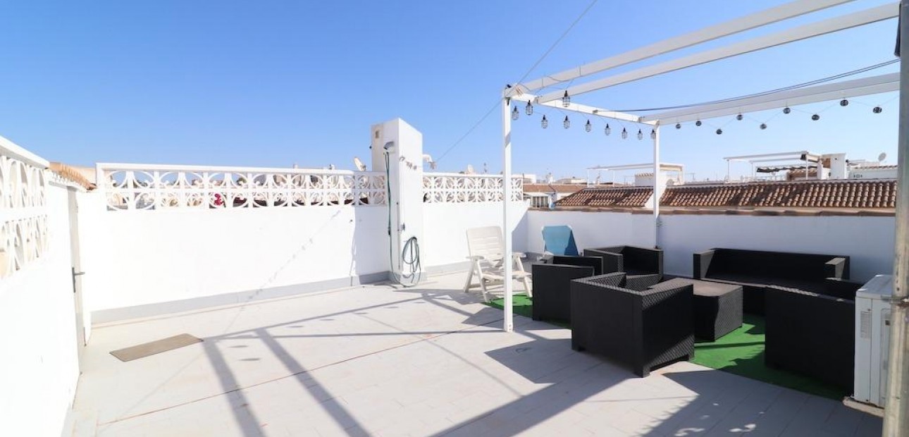 Sale - Bungalow -
Orihuela Costa - Playa Flamenca Norte