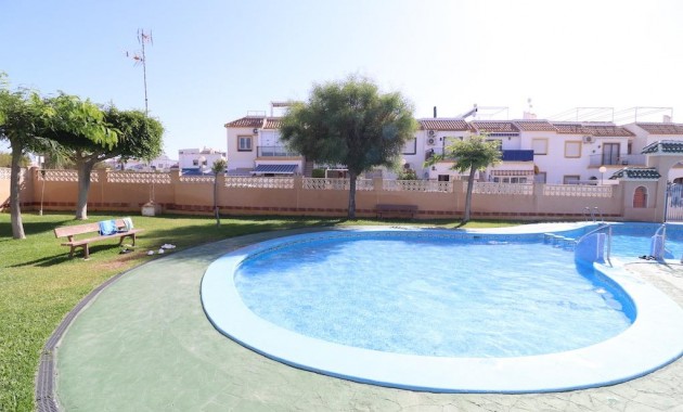 Herverkoop - Bungalow -
Orihuela Costa - Playa Flamenca Norte