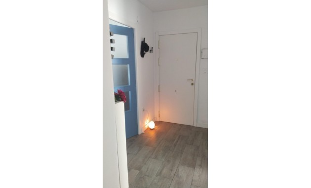 Sale - Apartment / flat -
Catral - CENTRO